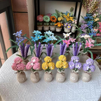 Plante en pot de carnations au crochet faites à la main - Fleur en laine réaliste 3D, cadeau idéal pour la fête des mères et décoration bohème pour la maison