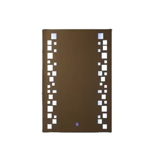 नया डिजाइन सिल्वर एंटी-फॉग वेव सेंसर फ्रेम बाथरूम दर्पण लकड़ी के एल्यूमीनियम फ्रेम से बने शेल्फ के साथ