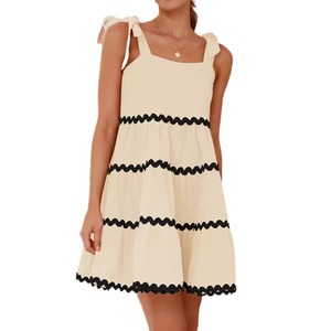 Vestido de manga corta independiente con tirantes y espalda descubierta plisada línea A - Product Image 5