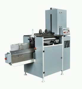 Machine de fabrication de boîtiers de livres rigides mécaniques avec contrôle Siemens PLC pour dos carré <span class=keywords><strong>et</strong></span> rond - Product Image 4