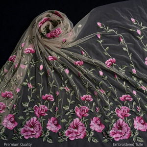 Dentelle florale réaliste en forme de vigne, broderie de roses roses, en tissu de mousseline léger, pour vêtements de mariage - Product Image 1