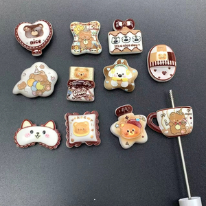 Manik-manik timbul dua sisi seri warna kopi lucu DIY tembus lubang, aksesoris manik-manik bermotif - Product Image 1