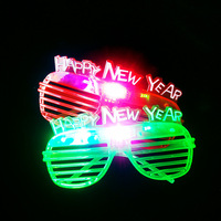 Lunettes LED clignotantes de différents styles, lunettes lumineuses, lunettes de Nouvel An, lunettes lumineuses pour les fêtes de Noël, décorations de fête