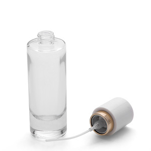 Bouteille <span class=keywords><strong>de</strong></span> <span class=keywords><strong>parfum</strong></span> rechargeable <span class=keywords><strong>de</strong></span> <span class=keywords><strong>30</strong></span> <span class=keywords><strong>ml</strong></span> Bouteille <span class=keywords><strong>de</strong></span> pulvérisation en verre Soins <span class=keywords><strong>de</strong></span> la peau <span class=keywords><strong>Eau</strong></span> Cosmétique Sous-embouteillage Support Personnalisation - Product Image 3