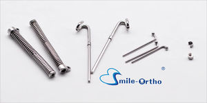 Dispositivo resistente ortodontico durevole per la cura orale per una correzione efficace della malocclusione di classe II - Product Image 4