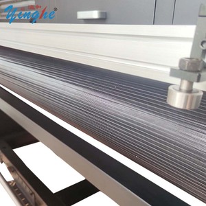 Impresora UV Plana Híbrida Multifuncional Yinghe 1801 Tipo Banda para Impresión Publicitaria y Procesamiento de Películas Blandas para Cajas de Luz - Product Image 4