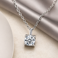 Collier simple en argent sterling 925 avec un seul diamant rond de 6,5 mm en zircon brillant, bijoux pour femmes, vente en gros
