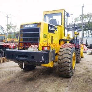 Komatsu Mini-chargeur d'occasion d'une capacité de 5 tonnes avec moteur central, pompe à roulement, composants de boîte de vitesses - Product Image 6
