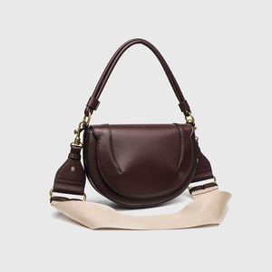 <span class=keywords><strong>2025</strong></span>新款女式马鞍包奢华Pu皮革宽表带斜挎包女士手提包批发定制 - Product Image 3