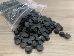 اكسسوارات سوداء للنساء والرجال قطع غيار واكسسوارات الأحذية صنادل مشابك مشبك من المصنع مباشرة - Product Image 2