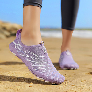 Nouvelles chaussures de plage et de natation unisexe, respirantes, antidérapantes, à séchage rapide, idéales pour la randonnée et l'équitation en extérieur, effet pieds nus - Product Image 4