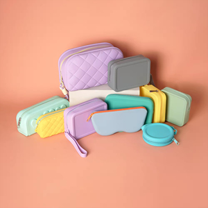 Eco-Friendly Portable Mini Purse Coin Pouch Fashionable Lady's Silicone Rubber Pencil Case Zipper Closure <b>Makeup</b> Accessory - Product Image 6