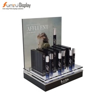 Présentoir de bureau de conception personnalisée en gros avec présentoir cosmétique de maquillage de parfum de lumière de LED pour le magasin de détail