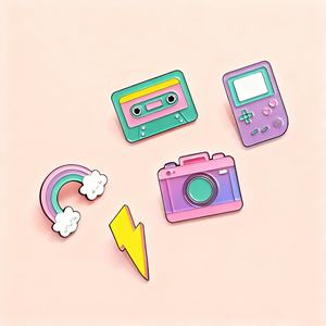 Épingles de revers personnalisées sur mesure, épingles en émail dur ou souple, badges en métal vierges en gros, badges de dessin animé pour accessoires vestimentaires - Product Image 2