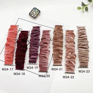 Bracelet élastique Scrunchie pour <span class=keywords><strong>Apple</strong></span> <span class=keywords><strong>Watch</strong></span>, bracelet de 20 <span class=keywords><strong>mm</strong></span> pour Samsung Galaxy Watch5 40 <span class=keywords><strong>mm</strong></span> 44 <span class=keywords><strong>mm</strong></span>, bracelet en velours doux Solo Loop - Product Image 6