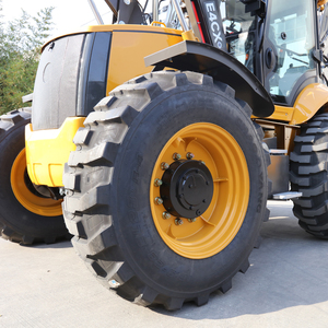 รถตักล้อยางตีนตะขาบจากโรงงานโดยตรง ขนาด 2.5 ตัน เครื่องยนต์ดีเซล ขับเคลื่อน 4 ล้อ รองรับอุปกรณ์เสริมหลากหลาย สำหรับงานขนย้ายวัสดุ - Product Image 5