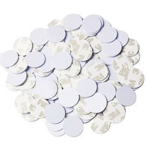 Etiqueta Adhesiva Redonda <span class=keywords><strong>de</strong></span> PVC NFC 215 <span class=keywords><strong>de</strong></span> 25 mm <span class=keywords><strong>de</strong></span> Diámetro para Tarjetas <span class=keywords><strong>Zelda</strong></span> para <span class=keywords><strong>Amiibo</strong></span> - Product Image 1