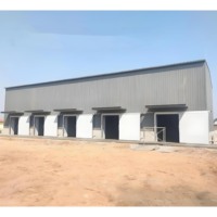 Entrepôt préfabriqué moderne en acier multifonctionnel - Bâtiment modulaire pour stockage industriel, garage, hangar et petit atelier de production
