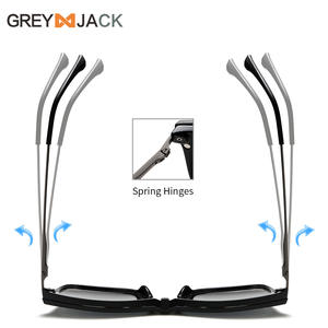 Gafas de Sol Magnéticas Greyjack, Montura Negra de TR Metálico, Lentes TAC con Protección UV400, Diseño Cuadrado Unisex - Product Image 5