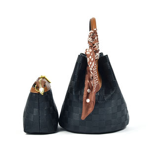 Fabricantes al por mayor impreso nuevo estilo bolso de tres piezas conjunto de moda señoras bolso bandolera multifuncional - Product Image 3