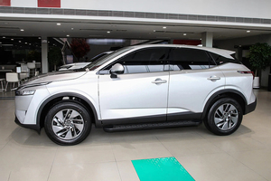 <span class=keywords><strong>Nissan</strong></span> <span class=keywords><strong>Qashqai</strong></span> SUV Usato Modello 2023 1.3T Edizione Elite per Vendita all'Ingrosso - Product Image 5