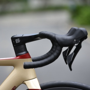 Vélo de route 700C entièrement en fibre de carbone BeeBIKE SLR01, cadre avec groupe R7120, guidon intégré dissimulé, vélo de course pour adultes RBCV2010 en carbone - Product Image 5
