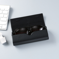 Étui à lunettes E88 en cuir PU semi-rigide de forme irrégulière, tendance rétro, logo personnalisé, résistant à la pression, portable pour lunettes de soleil