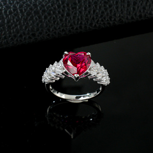 Exquisito Anillo de Plata de Ley S925 con Rubí - Product Image 2