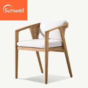 Mobilier d'extérieur moderne et luxueux pour le patio <span class=keywords><strong>Table</strong></span> à manger sectionnelle et chaises longues <span class=keywords><strong>Ensemble</strong></span> <span class=keywords><strong>table</strong></span> de <span class=keywords><strong>jardin</strong></span> en teck - Product Image 2