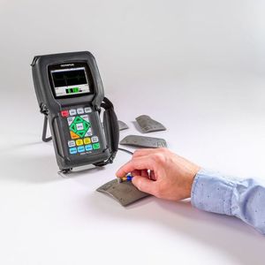 39DL PLUS Mètre d'épaisseur ultrasonique, jauge d'épaisseur - Product Image 4