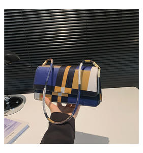 กระเป๋าเงินสตรีสายโซ่เหลี่ยมทันสมัยกระเป๋าสะพายไหล่รักแร้ดีไซน์หรูหราสำหรับ2024 - Product Image 5