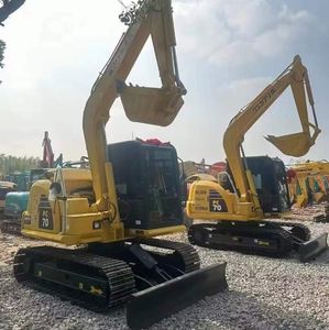 Japan komatsu second hand Komatsu PC70 <b>PC</b> 70-8 hydraulic <b>mini</b> digger used excavator - Product Image 3