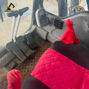 Excavadora Usada Volvo EC140 Compacta, Altamente Eficiente y Confiable, para Preparación de Terrenos y Nivelación en Proyectos de Desarrollo de Tierras - Product Image 6