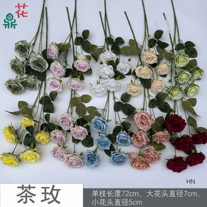 Roses en soie Hua Ding Studio, embossées, façonnées, pour décoration de mariage, style moderne, fleurs artificielles - Product Image 3