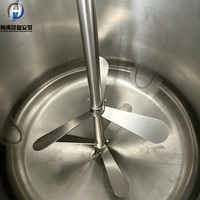 Cuve de mélange et d'homogénéisation de cire liquide en acier inoxydable 100L-300L avec moteur et boîte de vitesses pour le traitement des produits chimiques