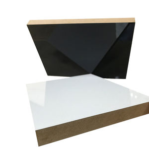 لوح <span class=keywords><strong>MDF</strong></span> مغطى بطبقة PET عالية اللمعان مقاس 1220×2440 مم وسمك 18 مم، مقاوم للماء ومضاد للحريق، حاصل على شهادة ISO9001، من الدرجة الأولى - Product Image 1