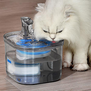 Fontaine à eau pour animaux de compagnie, rectangulaire, 650g, détachable, pour chats et chiens, avec circulation et filtration automatiques - Product Image 3