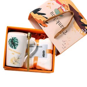 X527 2026 Meilleure Vente Ensemble Cadeau Personnalisé Tasse en Céramique et Serviette – Idéal Thanksgiving, Saint-Valentin, Mariage, Anniversaire, Cadeaux de Remerciement - Product Image 3