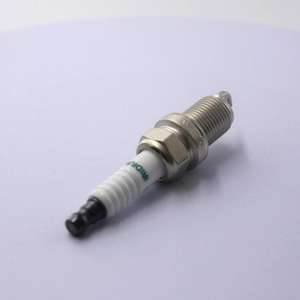 KM Premium Autoteile IRIDIUM Platinum Zündkerze 90919-01210 SK20R11 Neuer Zustand Passend für LEXUS Prius und Land Cruiser - Product Image 2