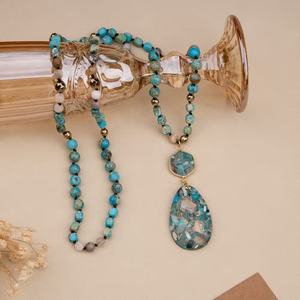 Joyería Boho de Moda para Mujer, Collar con Colgante de Piedra Turquesa Africana Natural y Cristal de Amazonita de 8mm - Product Image 5