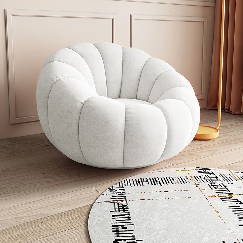 White sofa (spun)