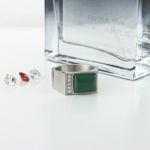 yunnique Rose Gold Square Emerald <b>Ring</b> With Diamond Accents Women's Fashion Jewelry Gift - Product Image 3