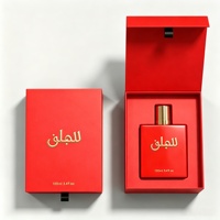 Flacon de parfum en verre de luxe personnalisé avec bouchon couronne, diffuseur à bâtonnets, boîte d'emballage en papier kraft blanc, respectueux de l'environnement