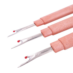 ที่ฉีดด้ายด้ามไม้ สำหรับงานเย็บปักครอสติช เครื่องมืองานฝีมือที่ทนทาน - Product Image 3