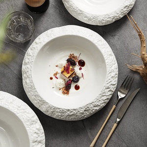 <span class=keywords><strong>Vaisselle</strong></span> créative en gros <span class=keywords><strong>pour</strong></span> hôtels et restaurants, assiettes creuses en céramique blanche <span class=keywords><strong>haut</strong></span> <span class=keywords><strong>de</strong></span> <span class=keywords><strong>gamme</strong></span> personnalisées <span class=keywords><strong>pour</strong></span> les fêtes - Product Image 5