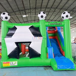 Castello Gonfiabile Multifunzionale con Scivolo e Area Salto a Tema Calcio per Feste in Giardino - Product Image 1