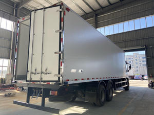 รถบรรทุกห้องเย็นแบบ Hook Lift พร้อมแผ่นพื้นอะลูมิเนียมสำหรับระบบ Cold Chain - Product Image 3