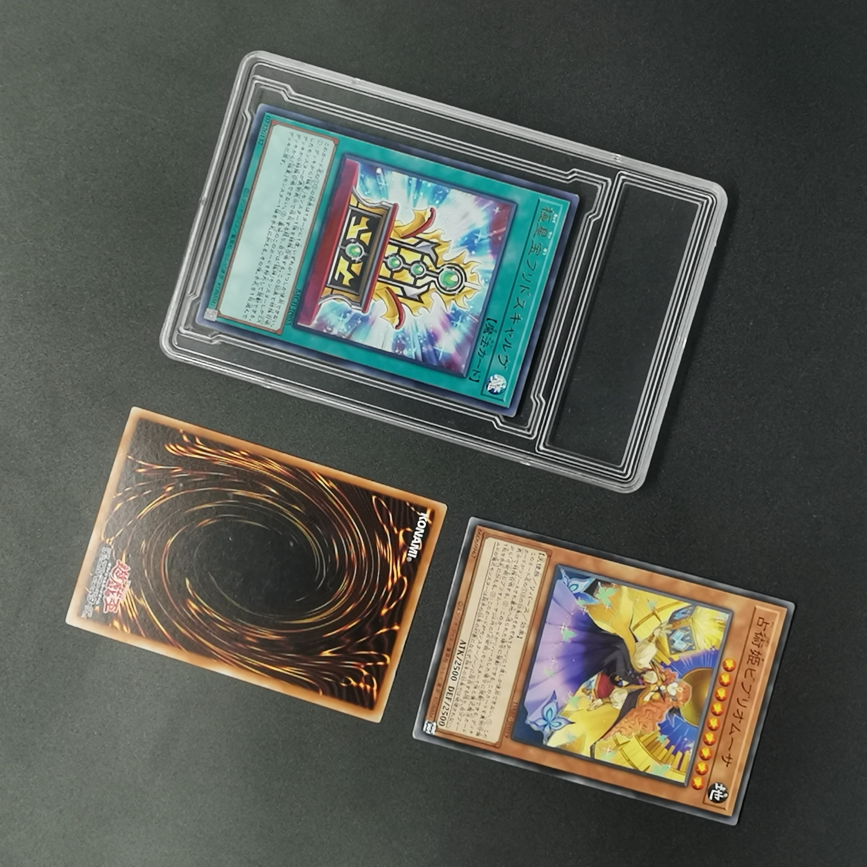 Empty Trading Card case Graded Custom Yu-Gi-Oh Card Slab