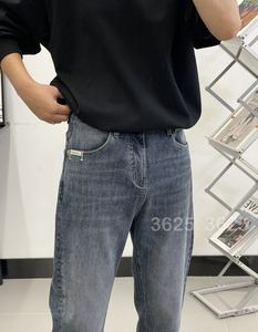 OEM مخصص للرجال جودة عالية ممزق جينز ضيق من المصنع مباشرة فاتح/غامق غسل بالأسى زر نمط صلب لفصل الصيف - Product Image 2