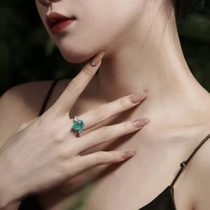 Bague de fiançailles et de promesse Dylam Luxurious Fine Jewelry pour femme, en argent sterling 925, avec diamant bleu turquoise Paraiba et zircone 5A. - Product Image 3